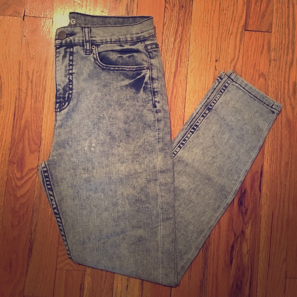 BDG High Rise Twig Ankle Jean